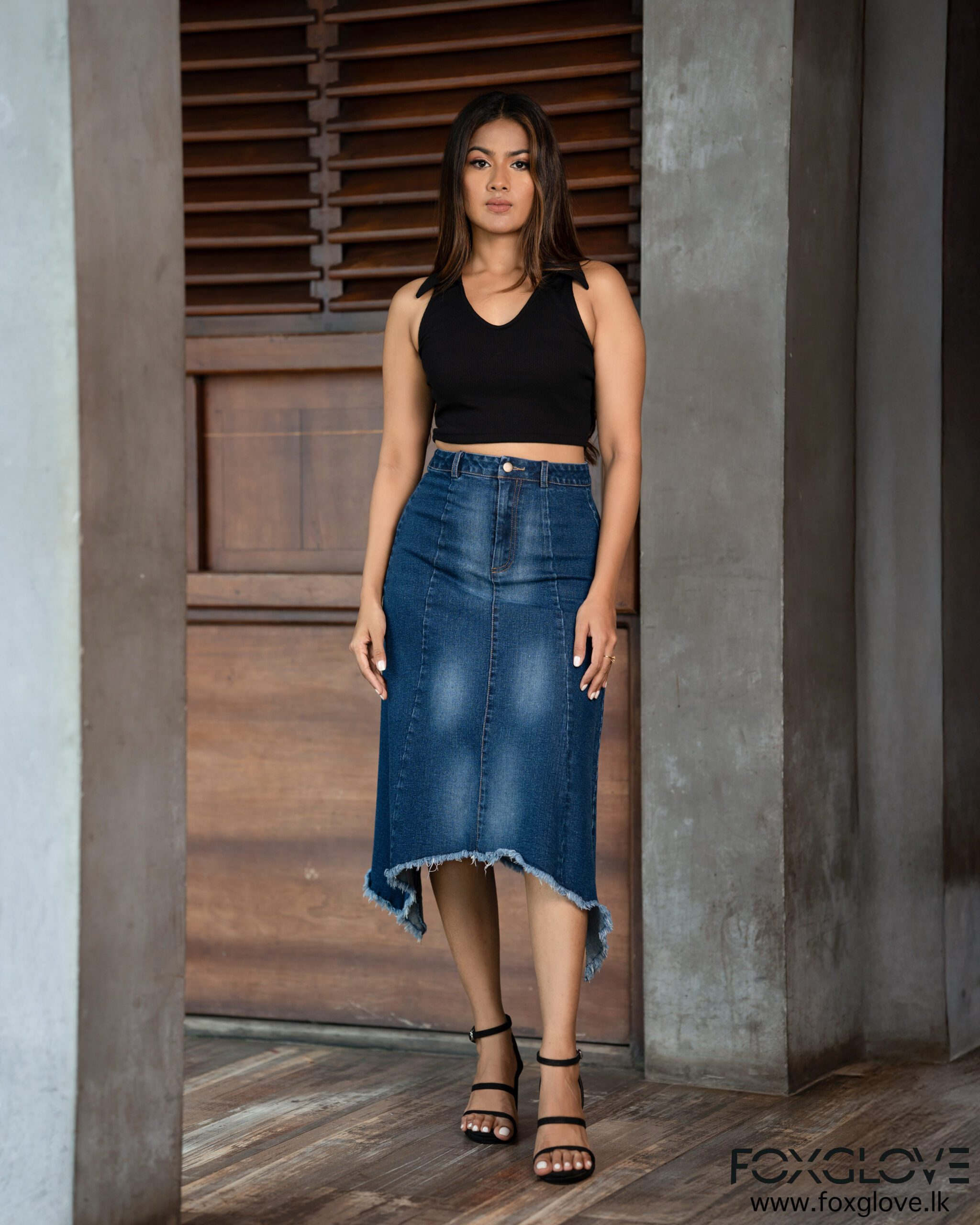 SHARK BITE DENIM SKIRT - Image 2