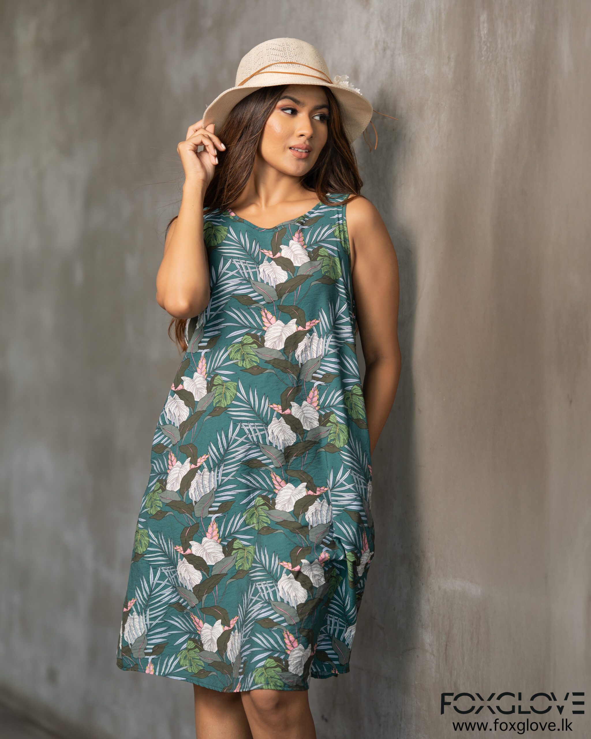 LEAF PRINT TANK DRESS