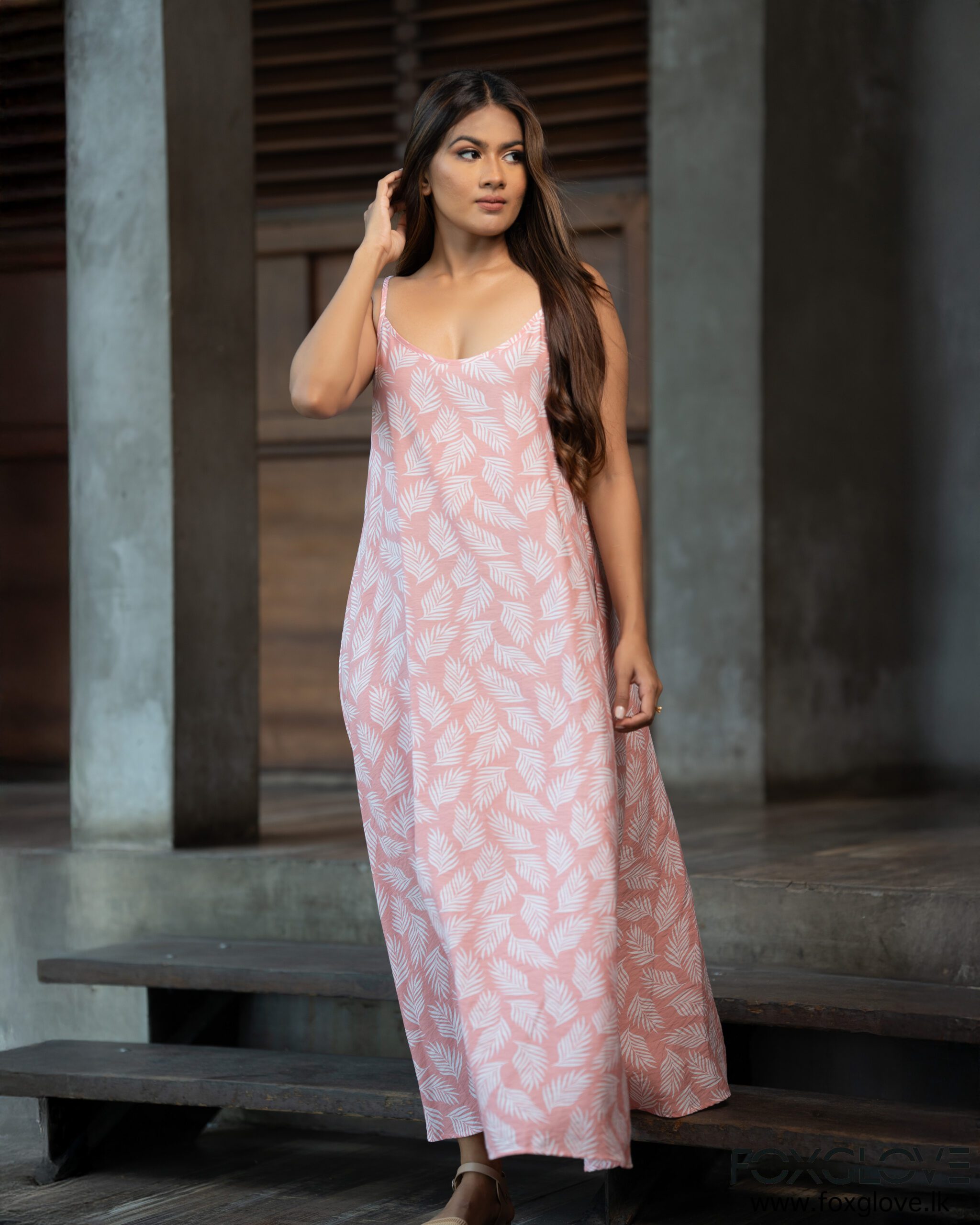 LEAF PRINTED TENT MAXI DRESS