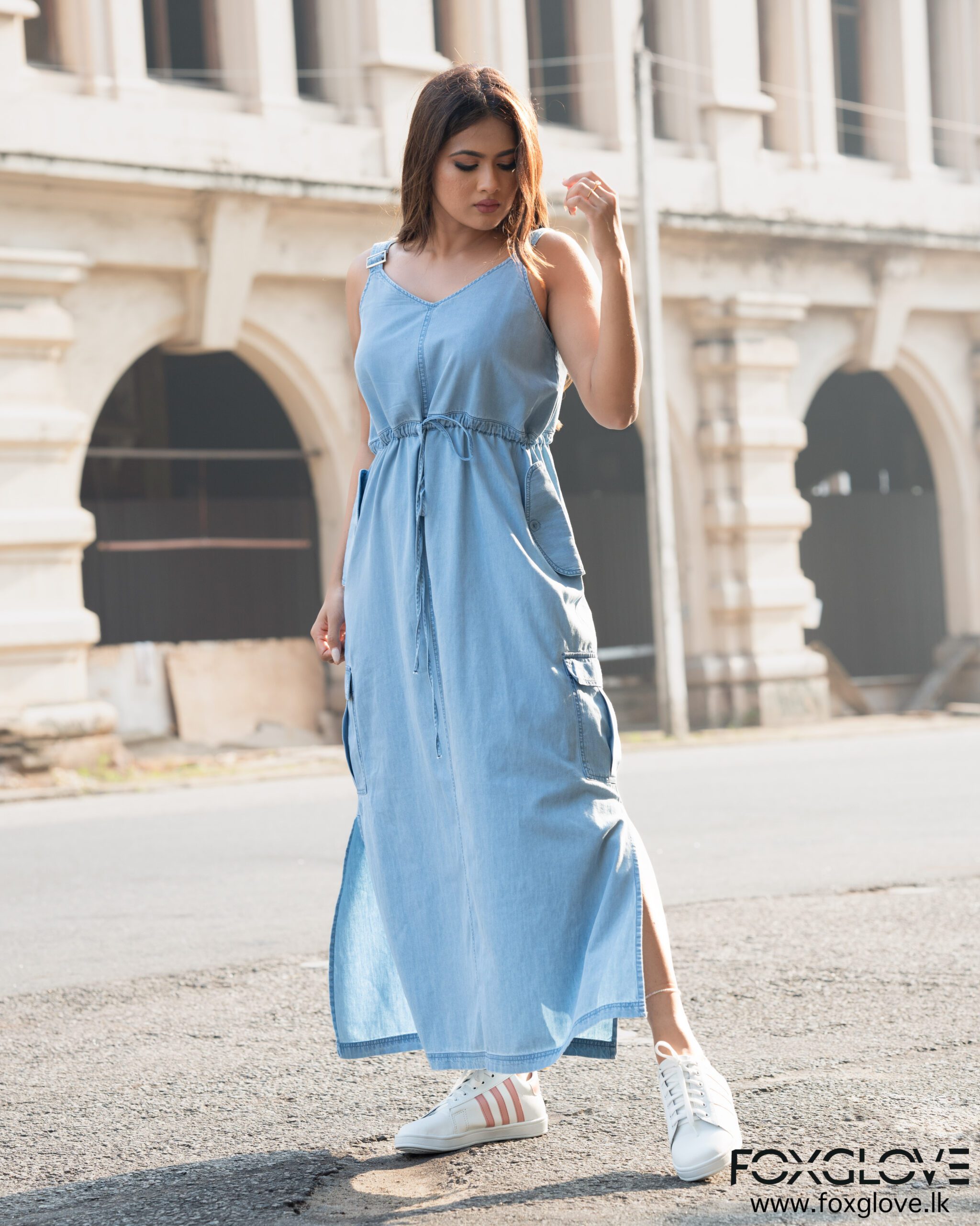CARGO POCKET DETAILS DENIM LONG DRESS - Image 4
