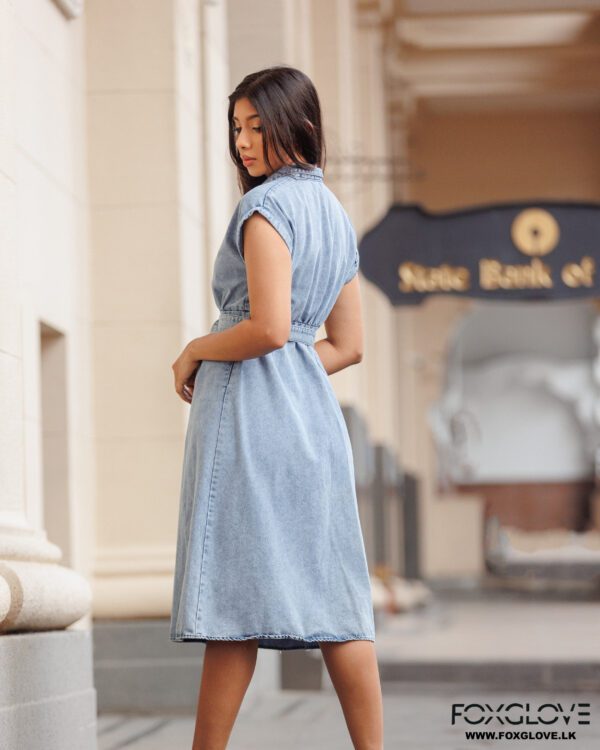 BUTTON DOWN BELTED DENIM DRESS