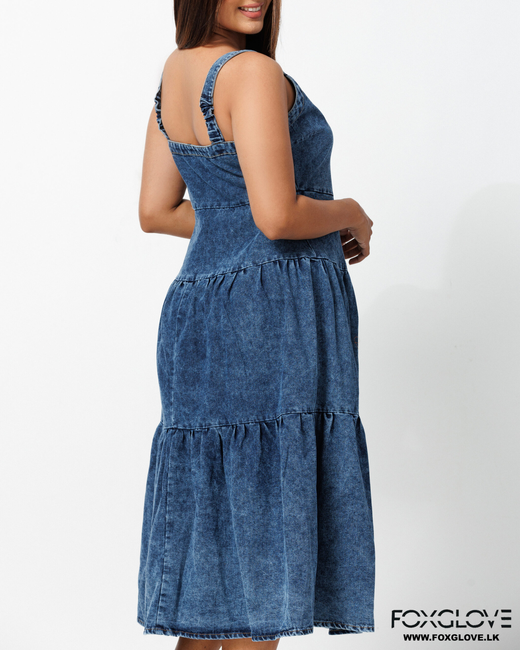 BUTTON DOWN SLEEVELESS TIERED DENIM DRESS - Image 3