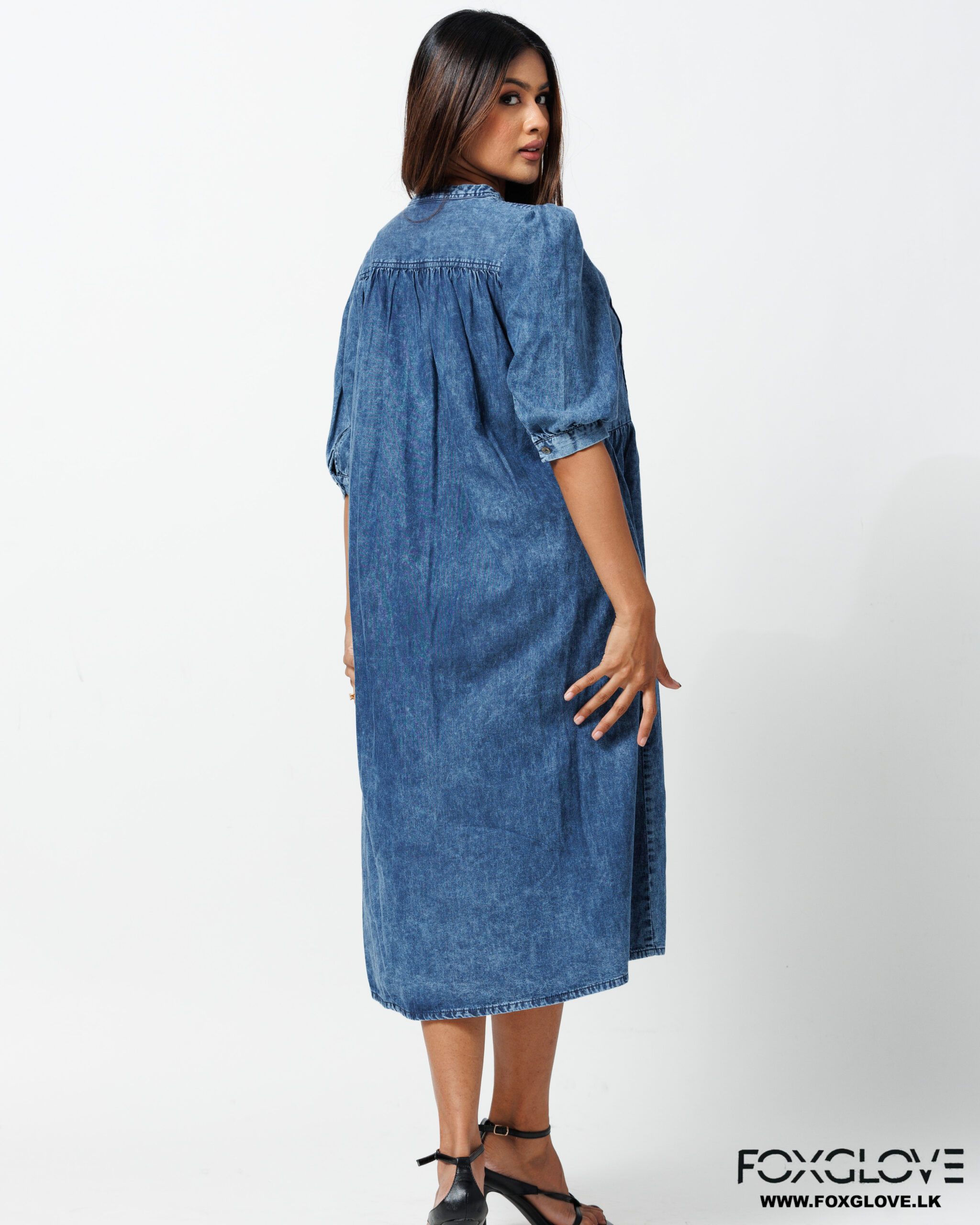 PINTUCK TOP BUTTON DOWN CHAMBRAY DRESS - Image 3