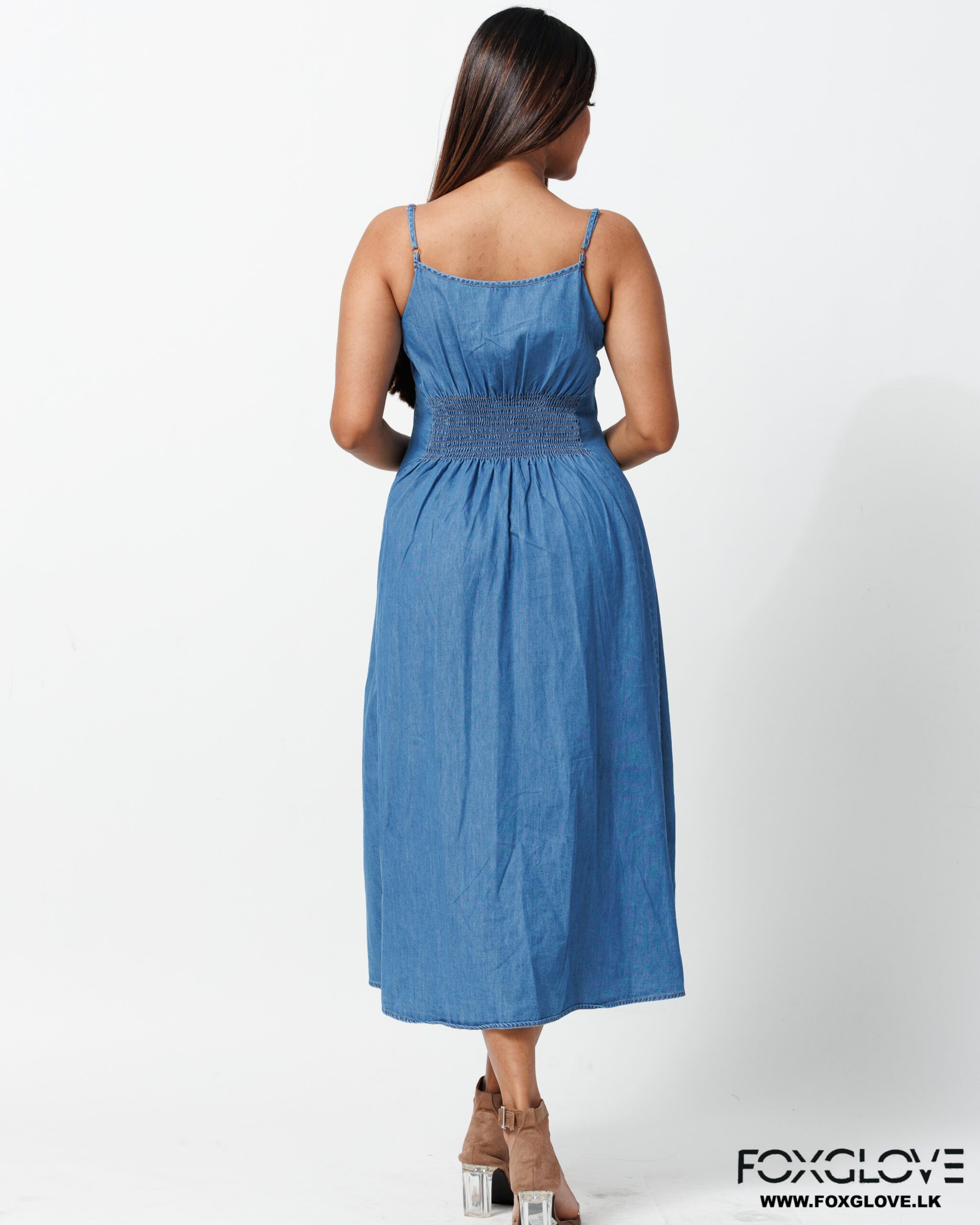 SLIT CRUSH LIGHT CHAMBRAY DRESS