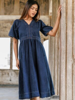 BLUE LYDIA S/S DENIM MIDI DRESS WITH FRONT DETAILS