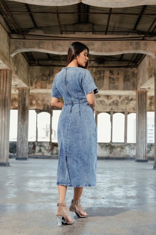 SQUARE NECK DENIM MIDI DRESS