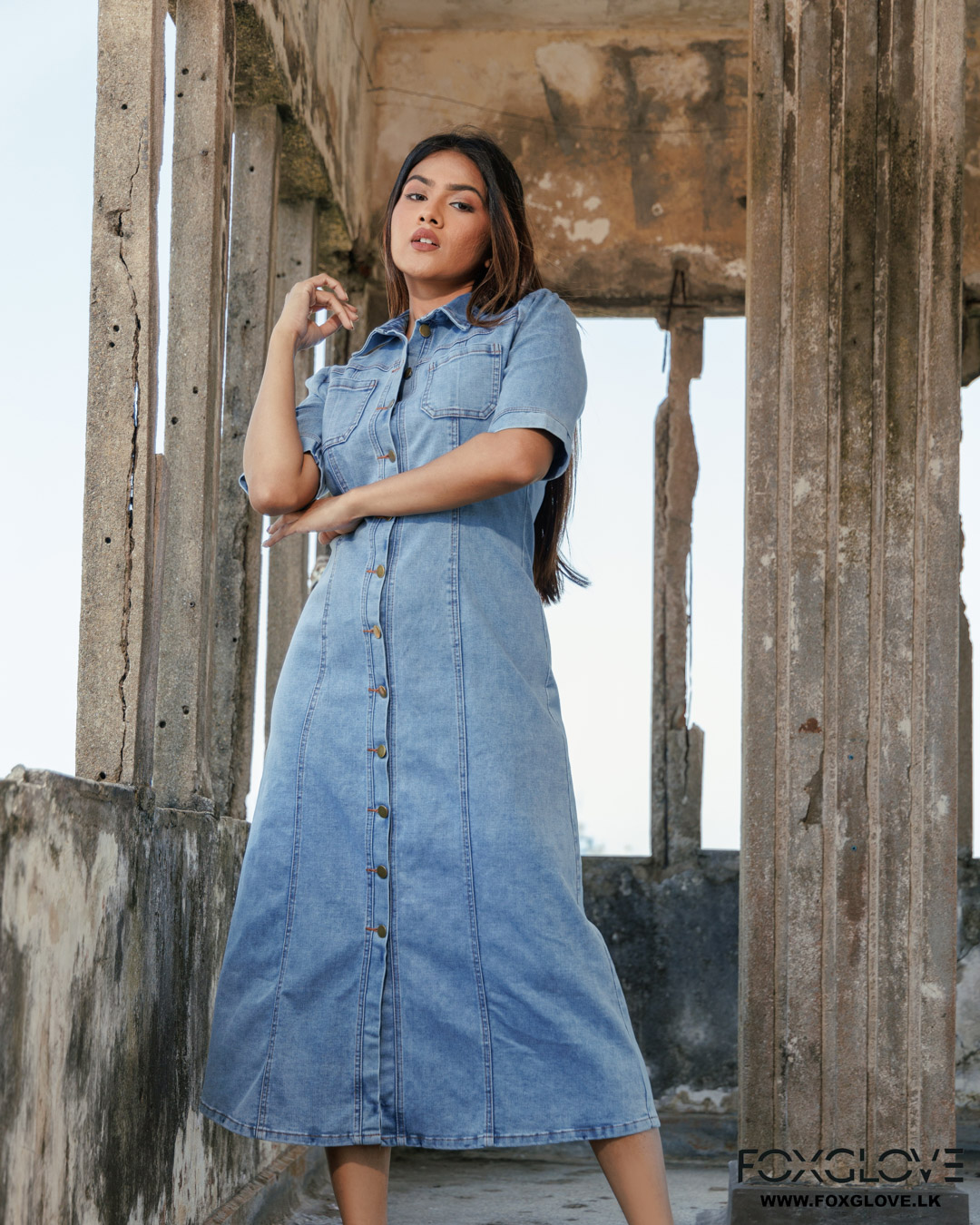 SHORT SLEEVE BUTTON DOWN DENIM SHIRT DRESS