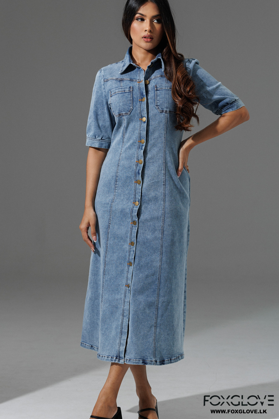 SHORT SLEEVE BUTTON DOWN DENIM SHIRT DRESS