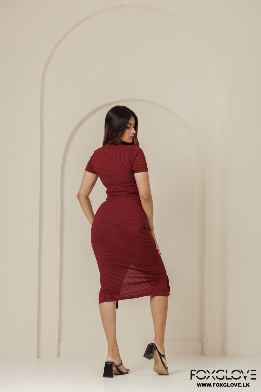 CONTRAST BUTTON DETAIL RIBBED DRESS - Image 9