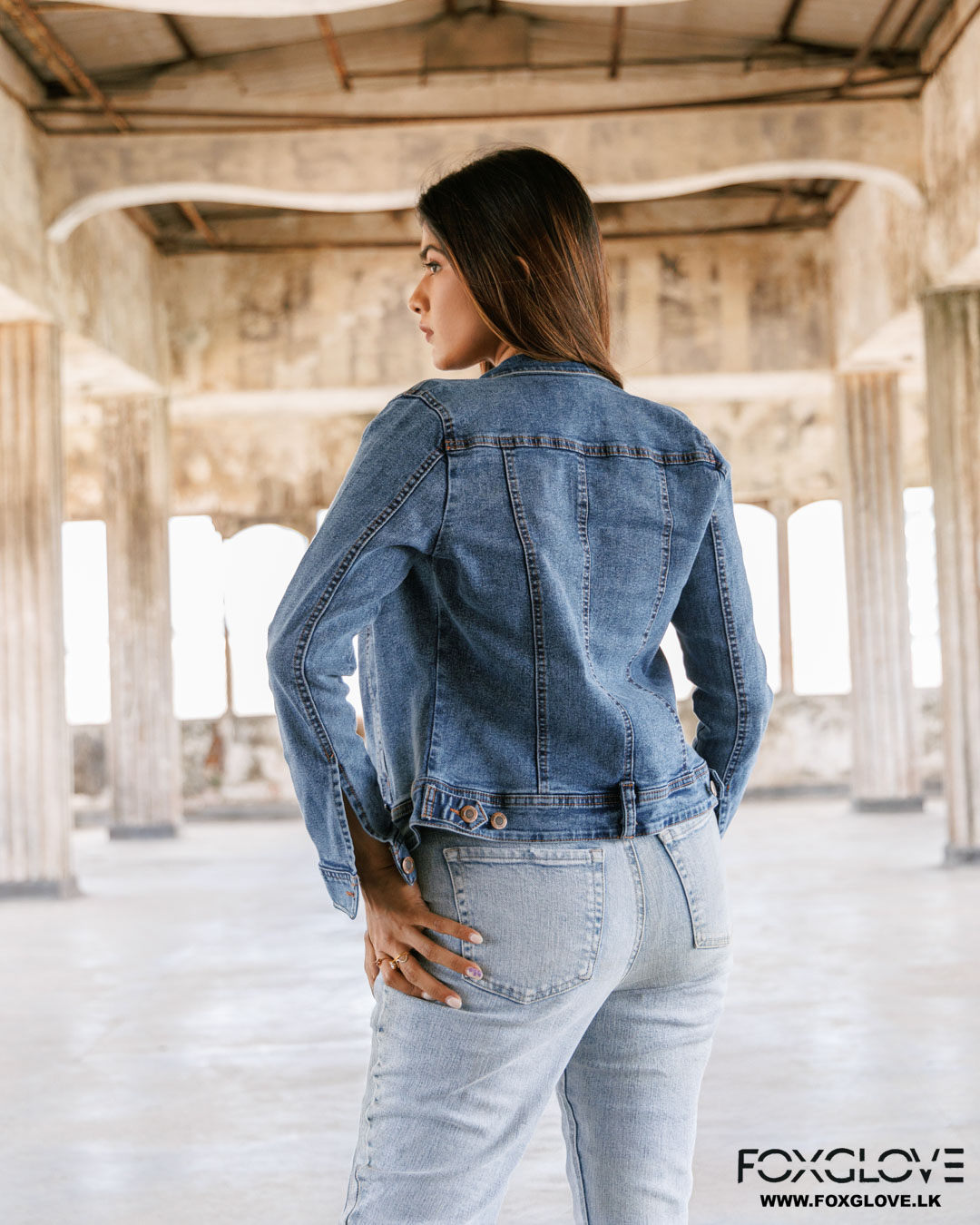WOMENS LONG SLV TRUCKER DENIM JACKET - Image 4