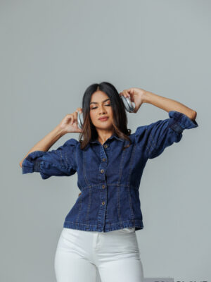 FOXGLOVE SMOCKED SLEEVE HEM BUTTON OPEN TOP